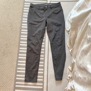 NWOT Lee Riders Grey Soft Jegging